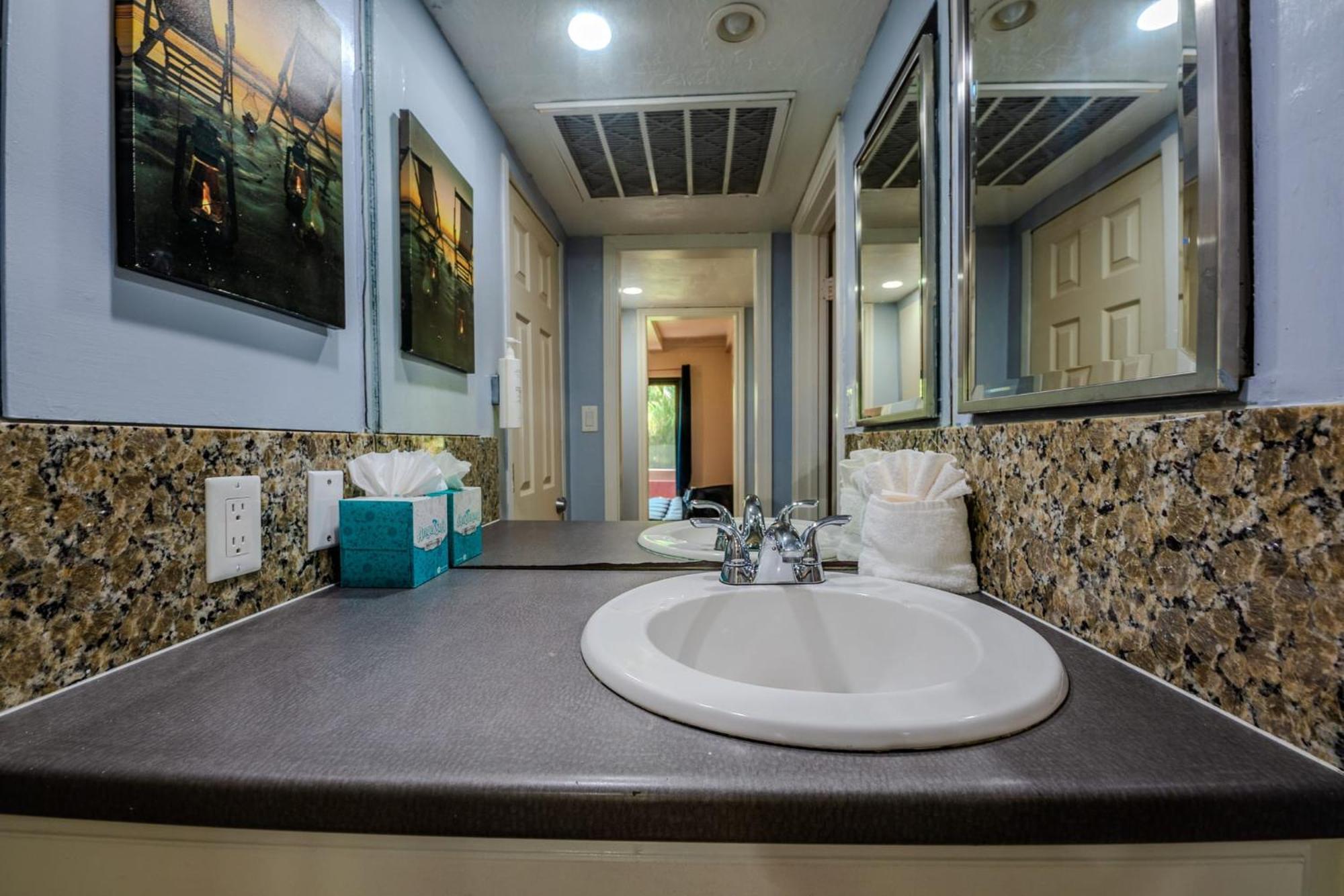 Appartamento Toucans Retreat Tranquil 1br With Patio 102 *